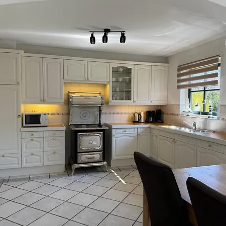 Buitenplaats 150 Дом отдыха