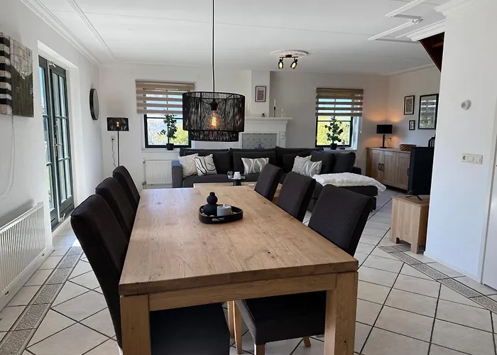 In Nabij En Zee Feriehus Callantsoog