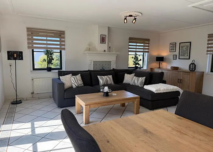 In Nabij En Zee Feriehus Callantsoog